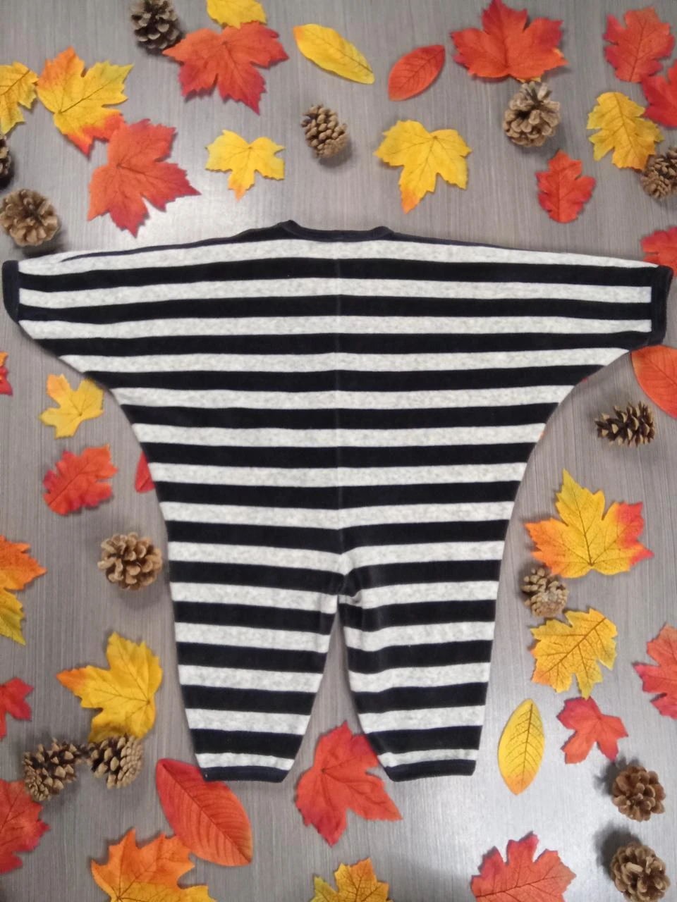 Striped batwing pajamas 9-12 months – photo 2